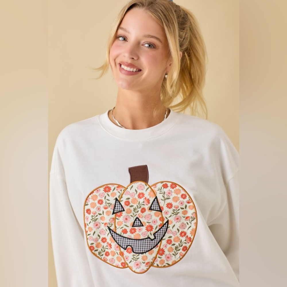Hazy Daisy Halloween Sweatshirt S-L - Picture 7 of 8
